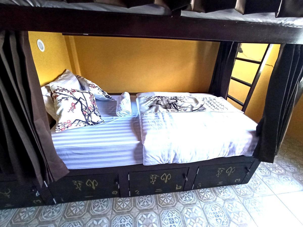 Long Feng Bangkok Hostel Luaran gambar